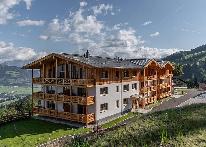 Skylodge Alpine Homes