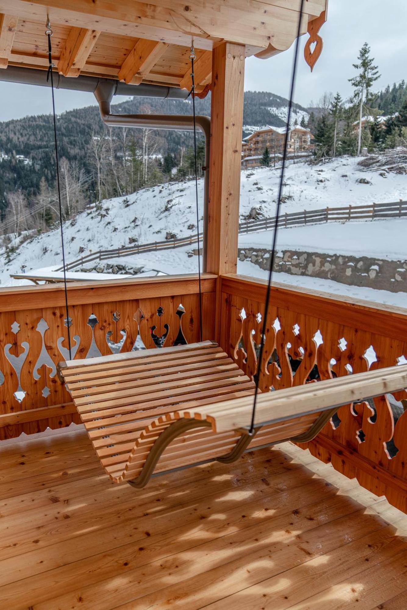 Skylodge Alpine Homes